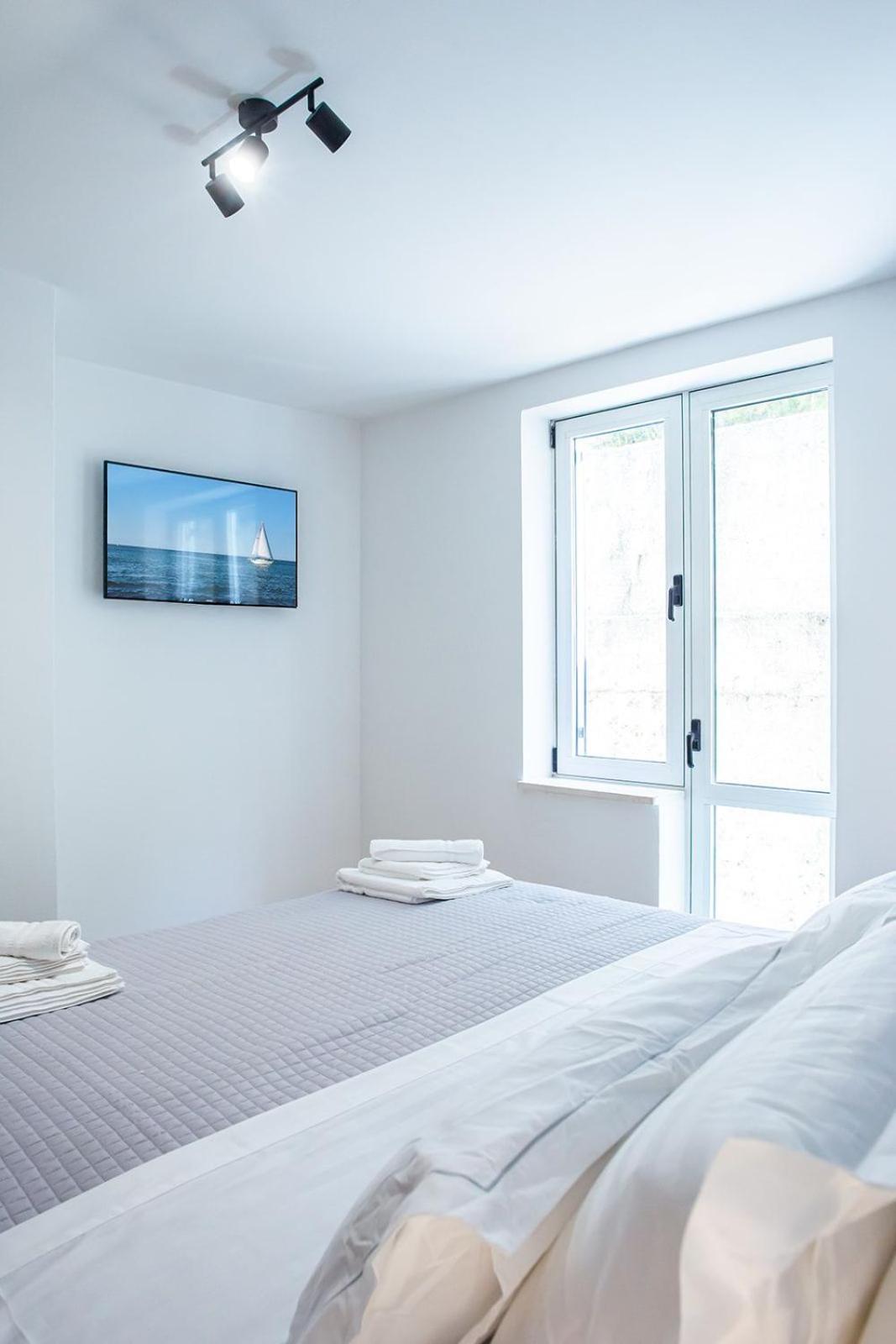 Three Bedroom Apartment With Old Town View - Orlanda'S Apartment Ragusa Esterno foto